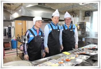 정읍시의회의원 노인복지회관및 만복원 봉사활동